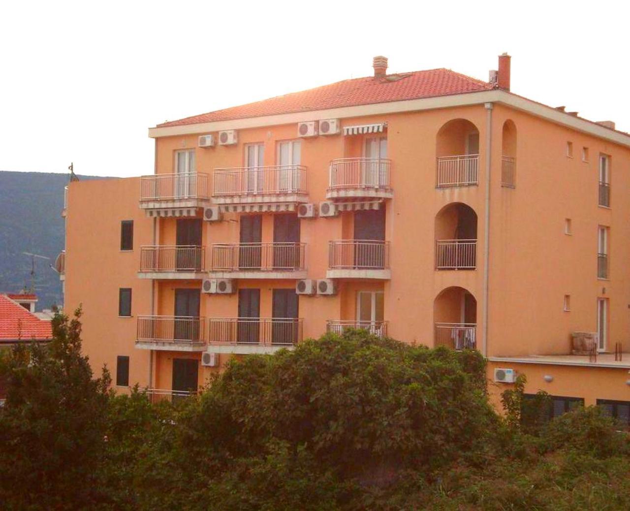 Apartments Lux Milano, Savina,Herceg-Novi Herceg Novi Exterior foto